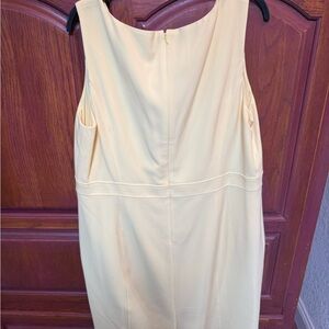 Kasper Pale Yellow Sleeveless Midi Dress